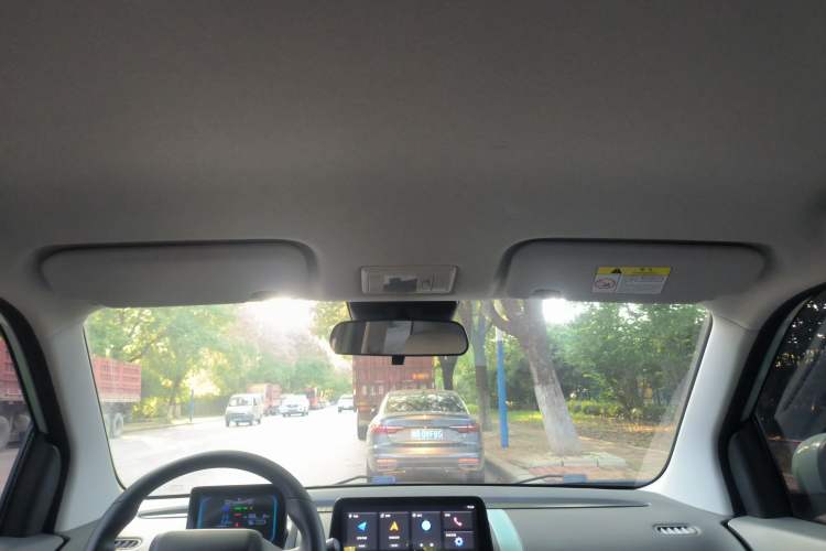 Used  Lumin 2022 210km Sweet Edition
