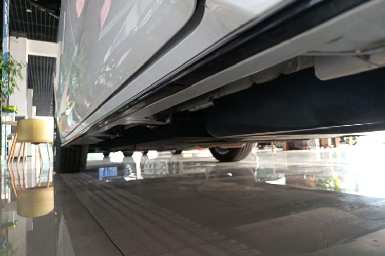 Used Toyota Granvia 2022 2.5L Hybrid Flagship Edition
