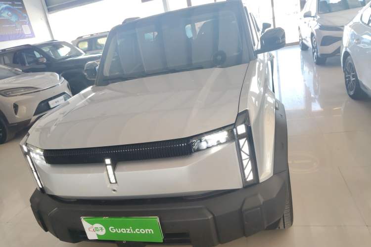 Used  03 2024 501km Four-wheel Drive Long-Range Advanced Version
