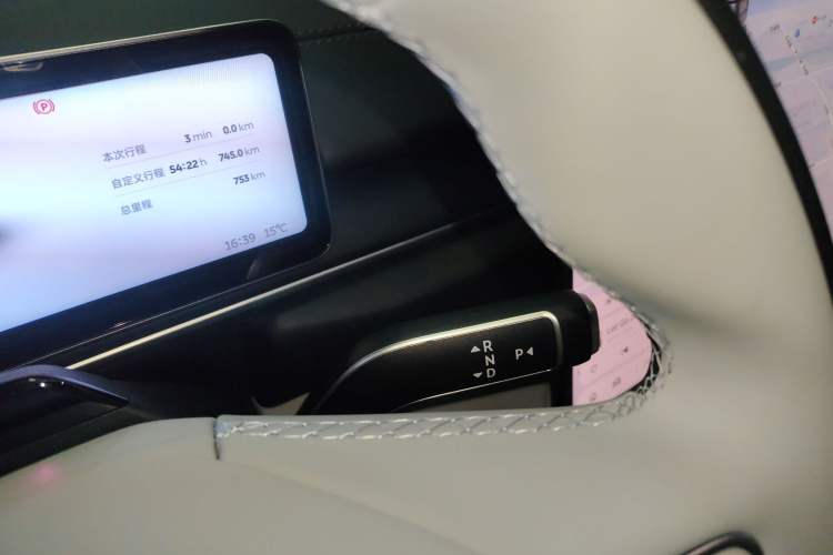 Used Nio ES6 2024 75 kWh