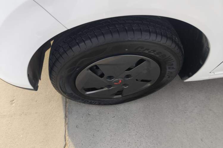 Used Wuling Hongguang New Energy 2025 Extended-Range Hybrid 50KM Comfort Version
