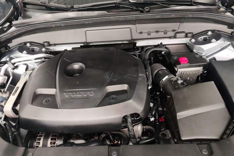 Used Volvo XC60 2021 T5 4x4 Smart Luxury Edition
