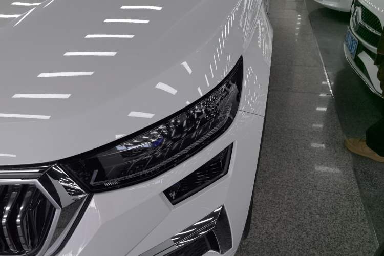 Used Skoda Kodiaq 2024 TSI330 5-Seater Two-Wheel-Drive Luxury Edition
