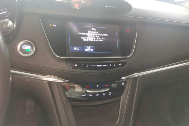 Used Cadillac XT5 2016 25T Luxury Model