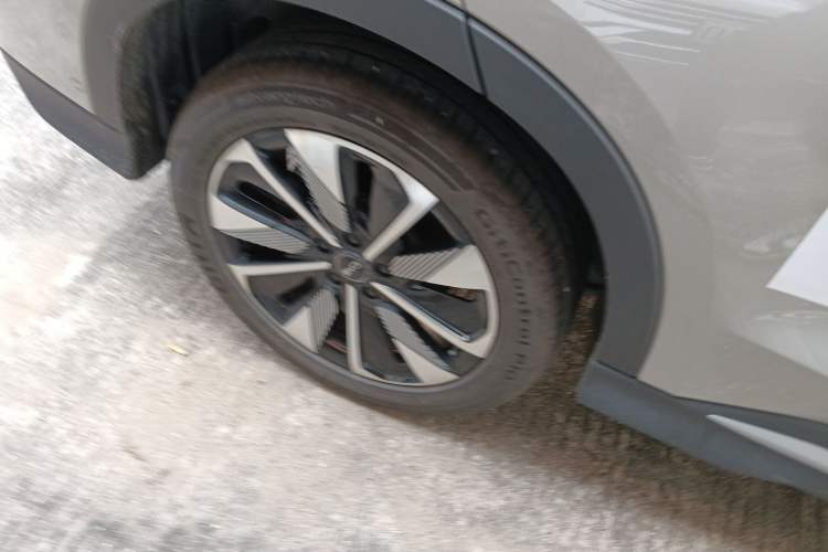 Used BYD Song PLUS New Energy 2025 DM-i Intelligent Driving 160KM Flagship Model
