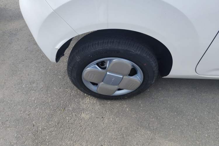 Used Geely Galaxy Panda 2024 Panda Mini 200km Endurance Bear
