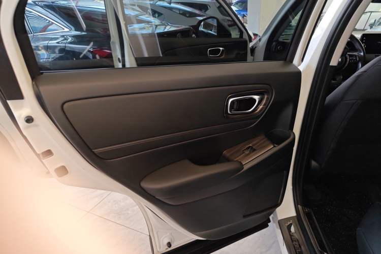 Used Honda Vezel 2023 1.5L CVT Pioneer Edition
