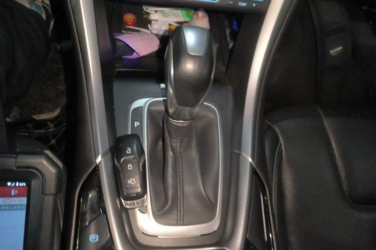 Used Ford Mondeo 2013 2.0L GTDi240 Luxury Sport Model
