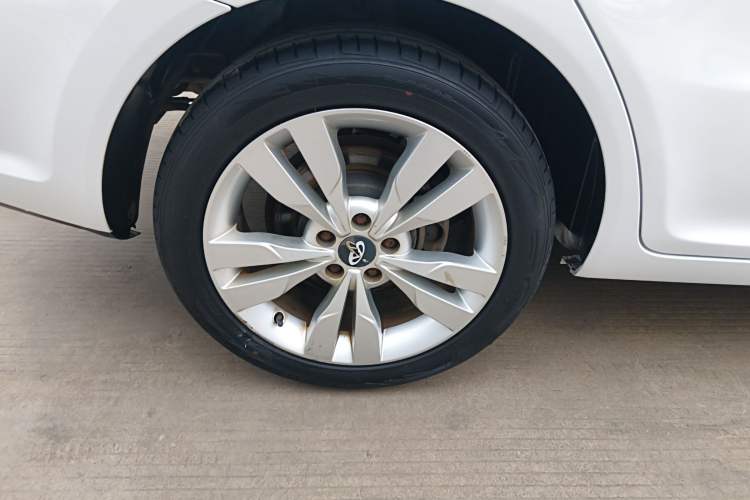 Used Chery Arrizo 5 2016 1.5L CVT Lingrui Edition
