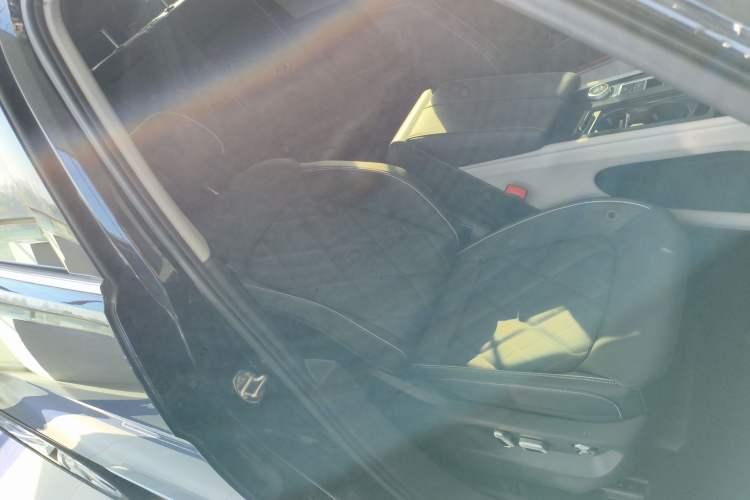 Used Volkswagen Teramont 2024 380TSI Four-Wheel Drive Longxiang Edition
