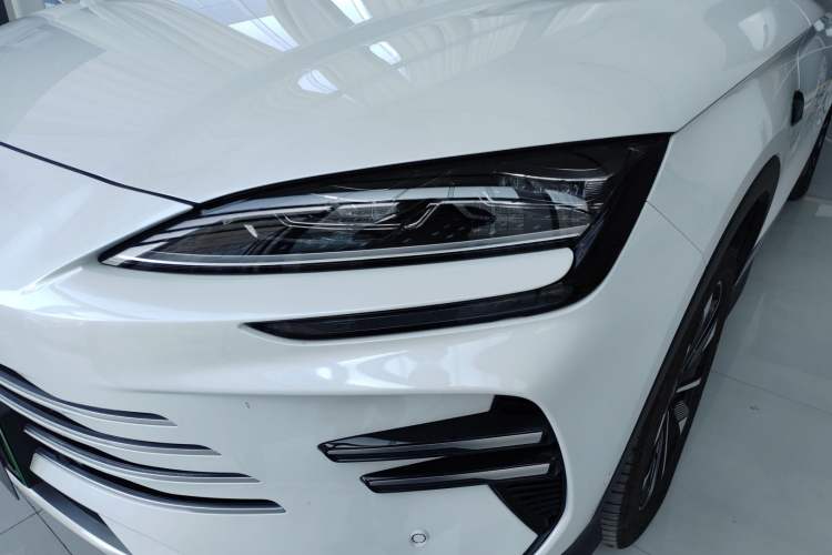 Used BYD Song PLUS New Energy 2025 DM-i Smart Drive 112KM Prestige Model
