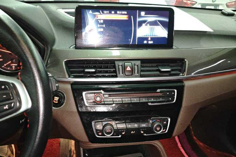 Used BMW X1 2016 sDrive20Li Luxury Model
