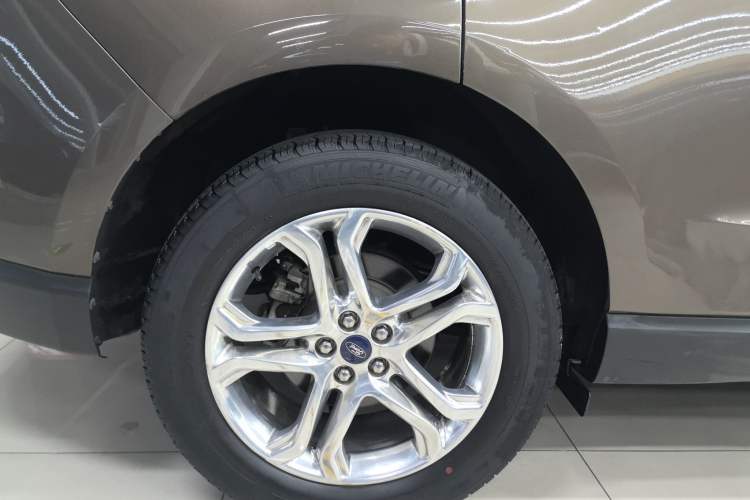 Used Ford Edge 2016 EcoBoost 245 Two-Wheel-Drive Titanium 7-Seater