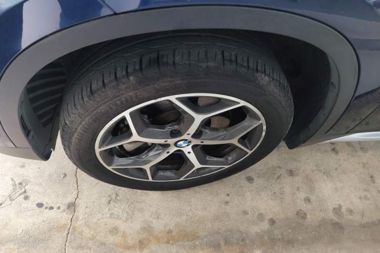 Used BMW X1 2018 xDrive20Li Luxury Model
