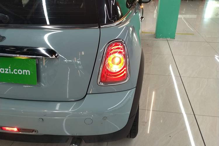 Used  MINI 2011 1.6L ONE