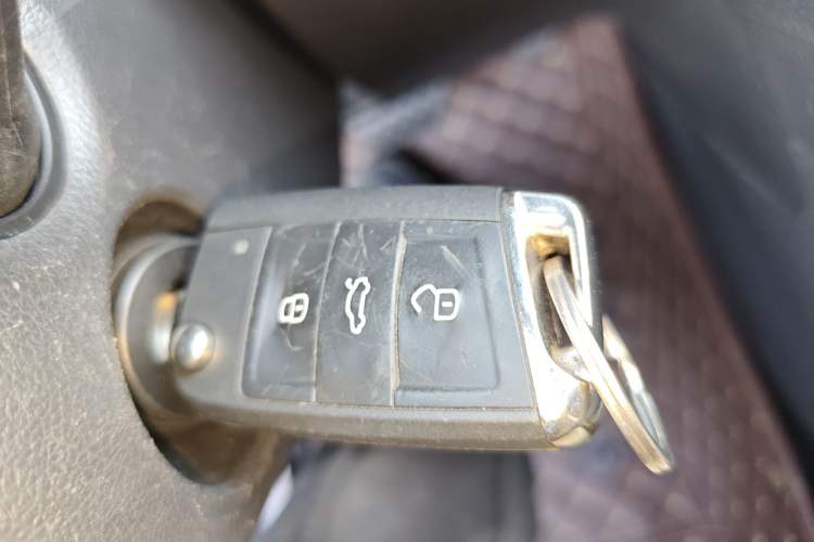 Used Volkswagen Golf 2016 230TSI Automatic Comfort Version
