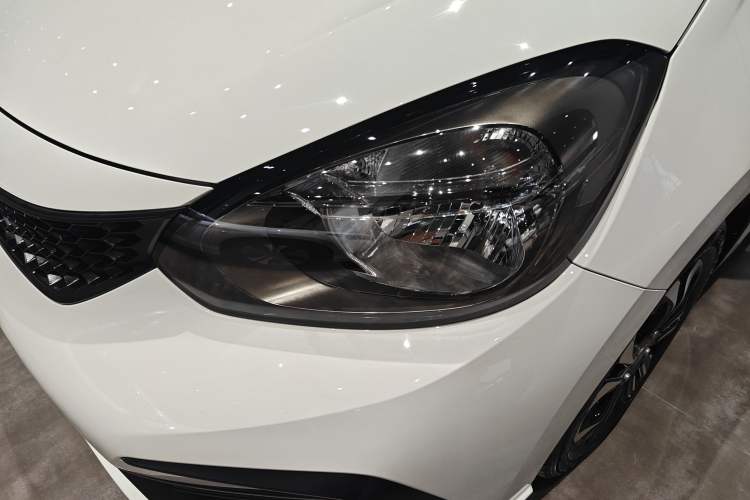 Used Honda Fit 2021 1.5L CVT Trend Edition
