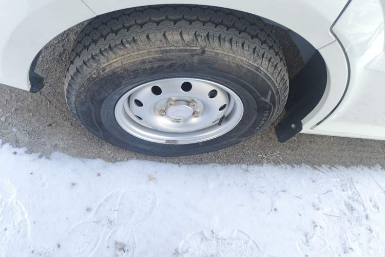 Used Dongfeng Yufeng EM27 2024 EM27L BYD CATL 41.86 kWh
