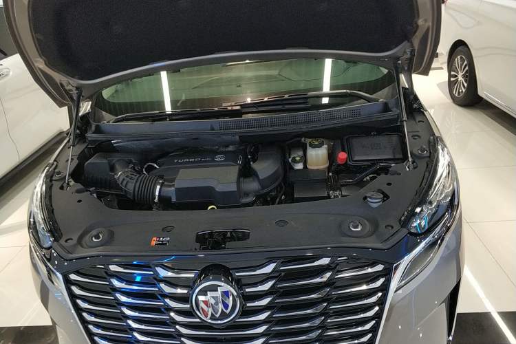 Used Buick GL8 2023 ES Lu Zun Comfort Model