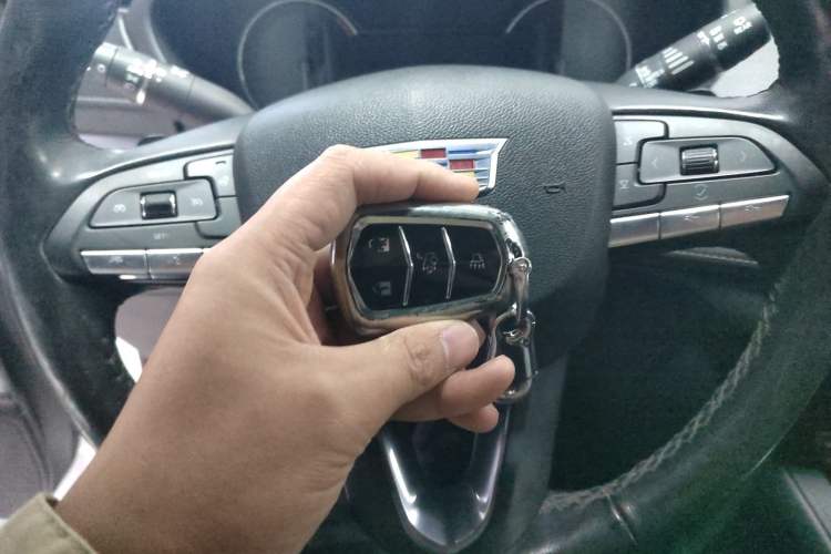 Used Cadillac XT4 2018 28T Two-Wheel Drive Leading Version