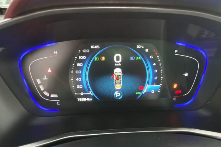 Used Geely Auto Coolray 2019 Sport Model 260T DCT Patrol China V Standard
