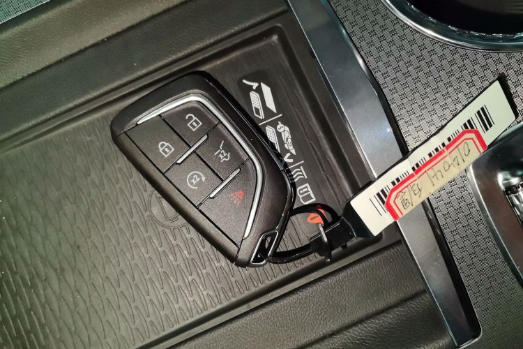 Used Cadillac XT5 2025 2.0T Luxury Version