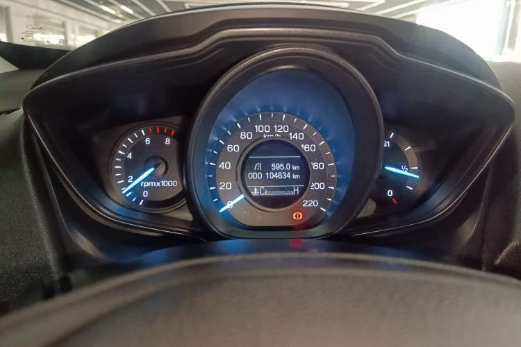 Used Ford Escort 2019 Revised Version 1.5L Manual "Quality Enjoyment" Trim (Tire Pressure Monitoring) China VI Standard
