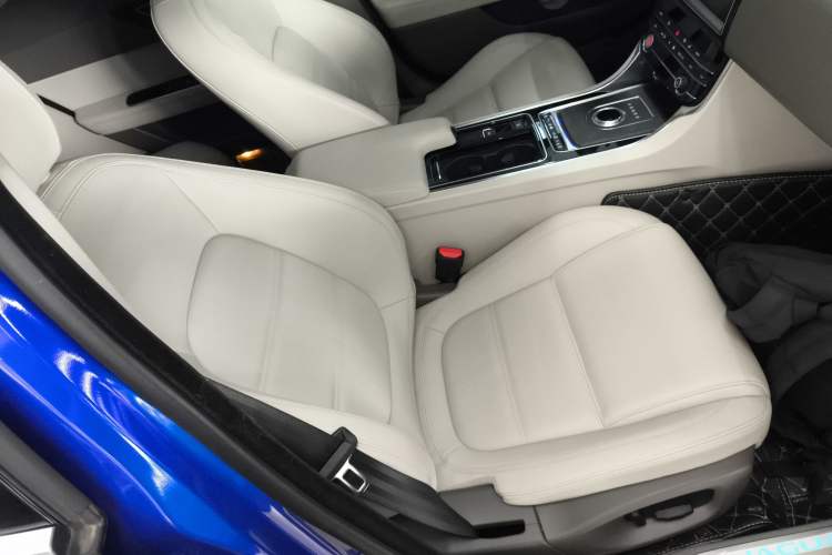 Used Jaguar XEL 2019 2.0T 200 PS Deluxe Edition
