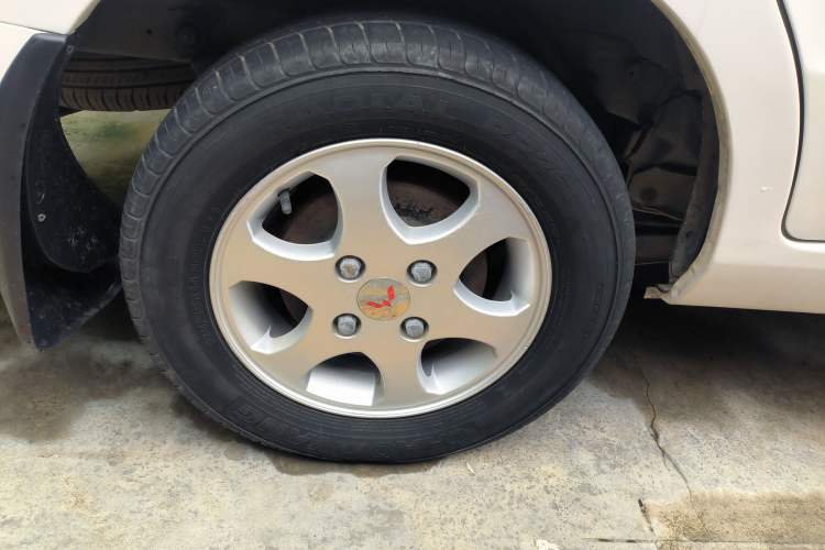 Used Wuling Hongguang 2014 1.5L Standard Version
