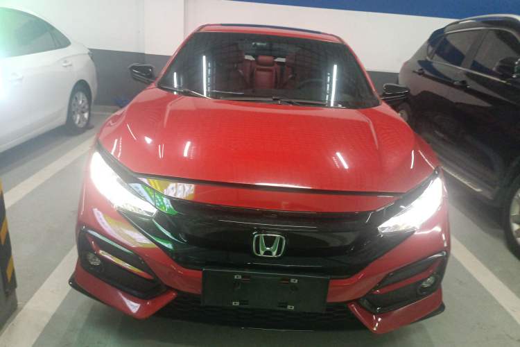 Used Honda Civic 2021 HATCHBACK 220TURBO CVT Trendy Cool Edition
