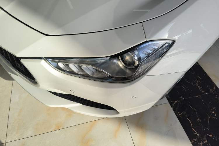 Used Maserati Ghibli 2014 3.0T Standard Edition
