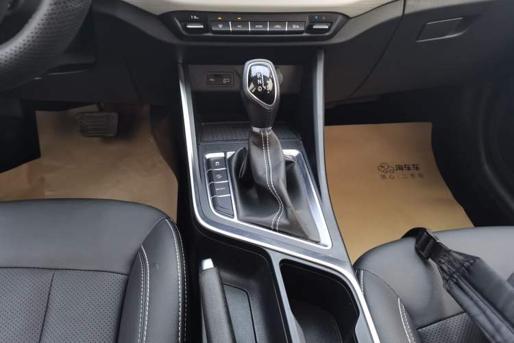 Used Geely Auto Vision X3 2020 1.5L CVT Luxury Model
