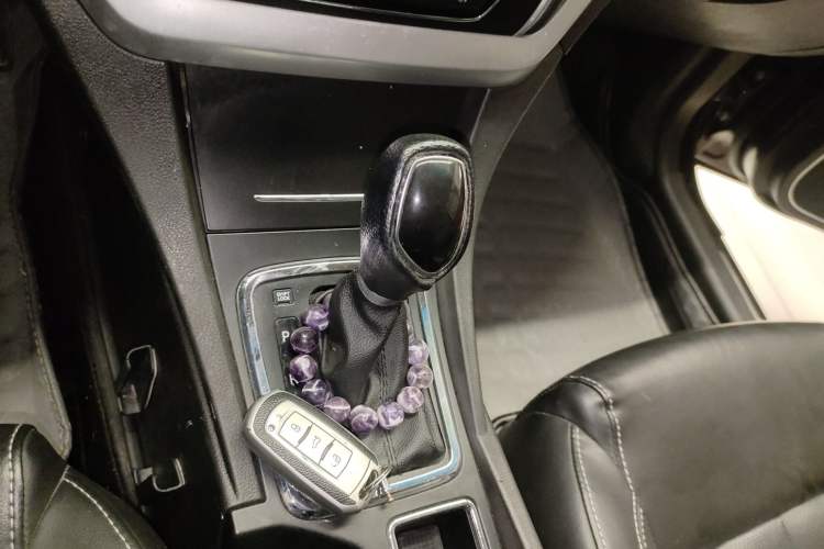 Used Geely Auto Emgrand 2016 Sedan 1.5L CVT Upward Version