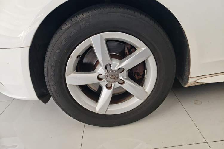 Used Audi A4L 2013 35 TFSI Automatic Comfort Model
