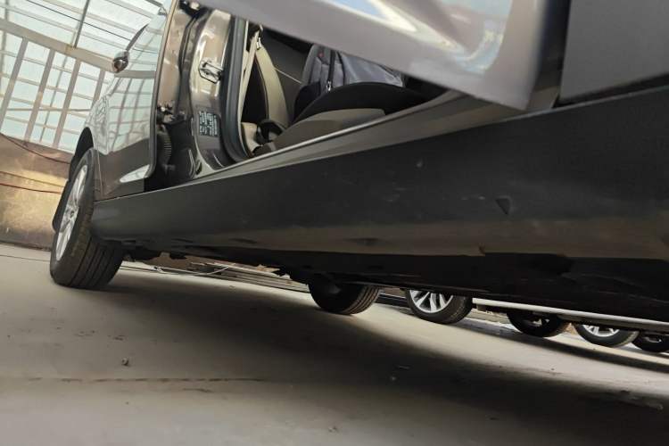 Used Ford Focus 2012 Sedan 1.6L Automatic Comfort Model
