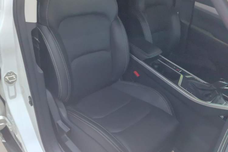 Used Geely Auto Vision X6 2020 1.4T CVT Luxury Edition