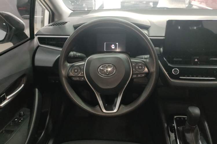 Used Toyota Levin 2024 Smart Electric Hybrid Dual-Engine 1.8L Leading Edition