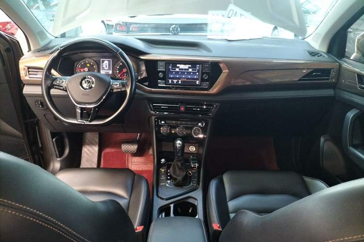 Used Volkswagen Tharu 2020 280TSI Two-Wheel Drive Comfort Edition China VI Standard