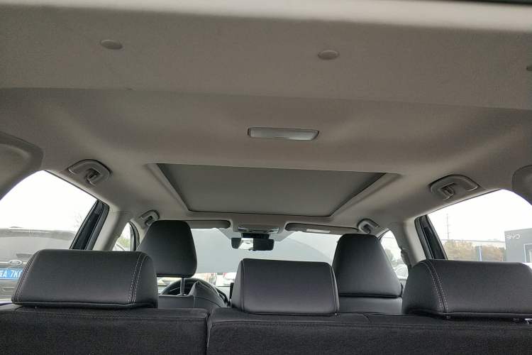 Used Toyota Wildlander 2023 Dual-Motor 2.5L E-CVT Four-Wheel Drive Prestige Edition
