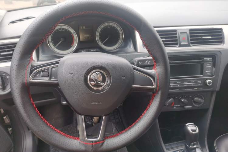 Used Skoda Rapid 2018 1.6L Automatic Comfort Edition