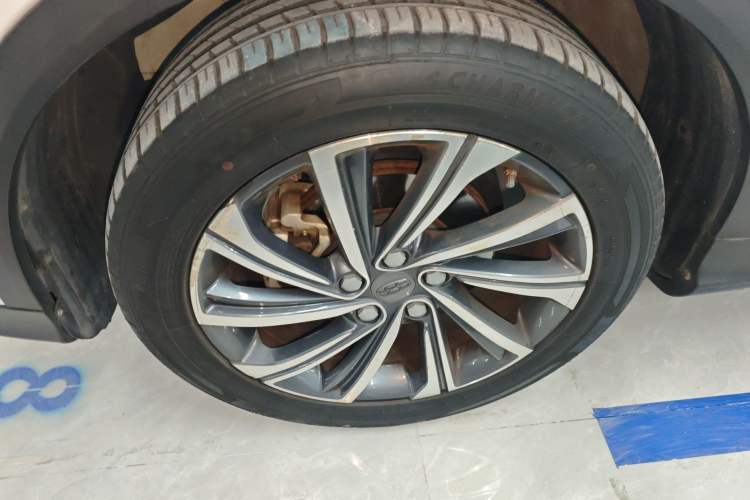 Used Geely Auto Coolray 2019 260T DCT Knight China V Standard