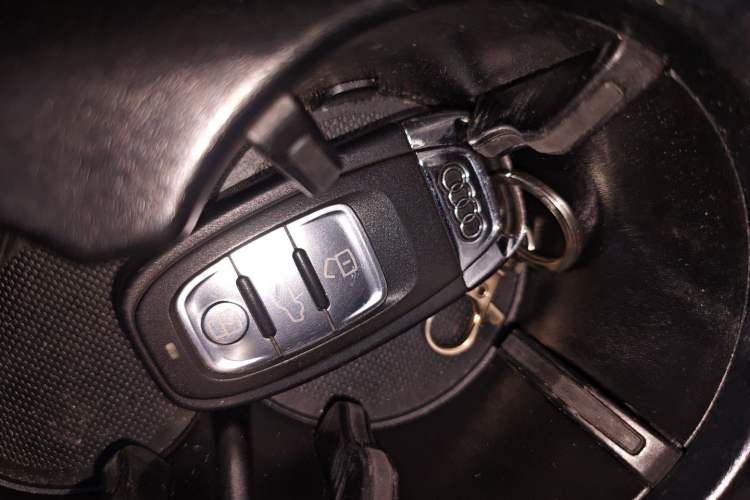 Used Audi A6L 2018 30th Anniversary Edition 30 FSI Style Model
