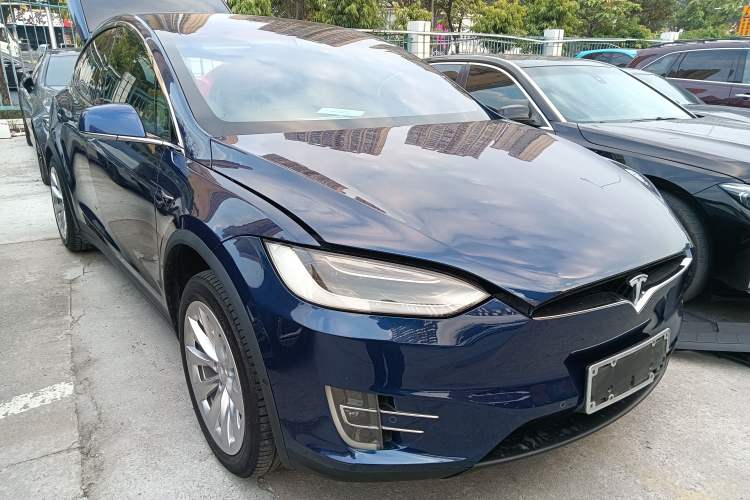 Used Tesla Model X 2019 Long-Range Version

