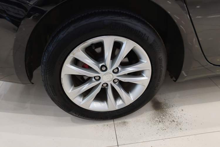 Used Buick Verano 2019 Sedan 20T Dual-Clutch Leading Model