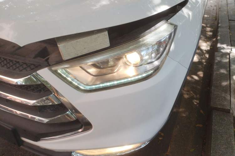 Used  Refine S3 2016 1.5L Manual Luxury Smart Version
