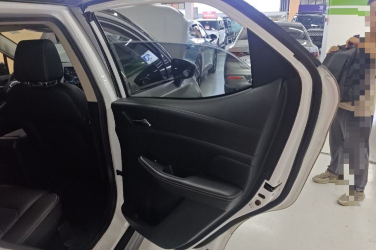 Used BYD Yuan New Energy 2019 EV535 Smart Connect Trendsetting Model
