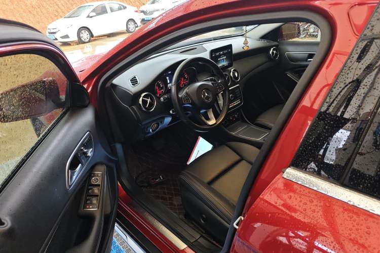 Used Mercedes-Benz GLA 2017 GLA 200 Sport Edition