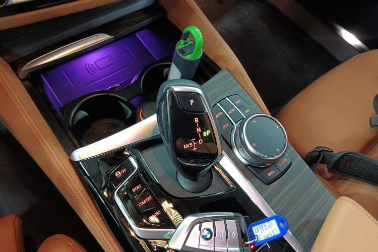 Used BMW 6 Series GT 2022 630i Luxury Design Package