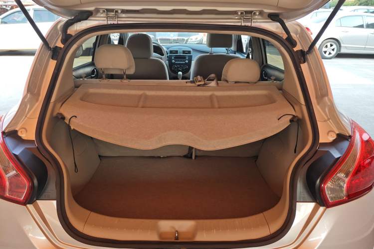 Used Nissan Tiida 2011 1.6L CVT Comfort Model