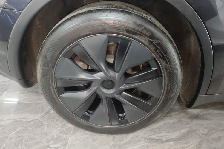 Used Tesla Model Y 2024 Rear-Wheel-Drive Version